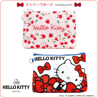 ハローキティ Hello Kitty キャリングポーチ サンリオ キャラクター トラベルグッズ 海外旅行グッズ用品 かわいい キティーちゃん キティ 旅行用品 トラベル用品 便利グッズ コンサイス おしゃれ 化粧ポーチ デザイン トラベル 旅行 おむつポーチ 出産祝い ギフト 旅行